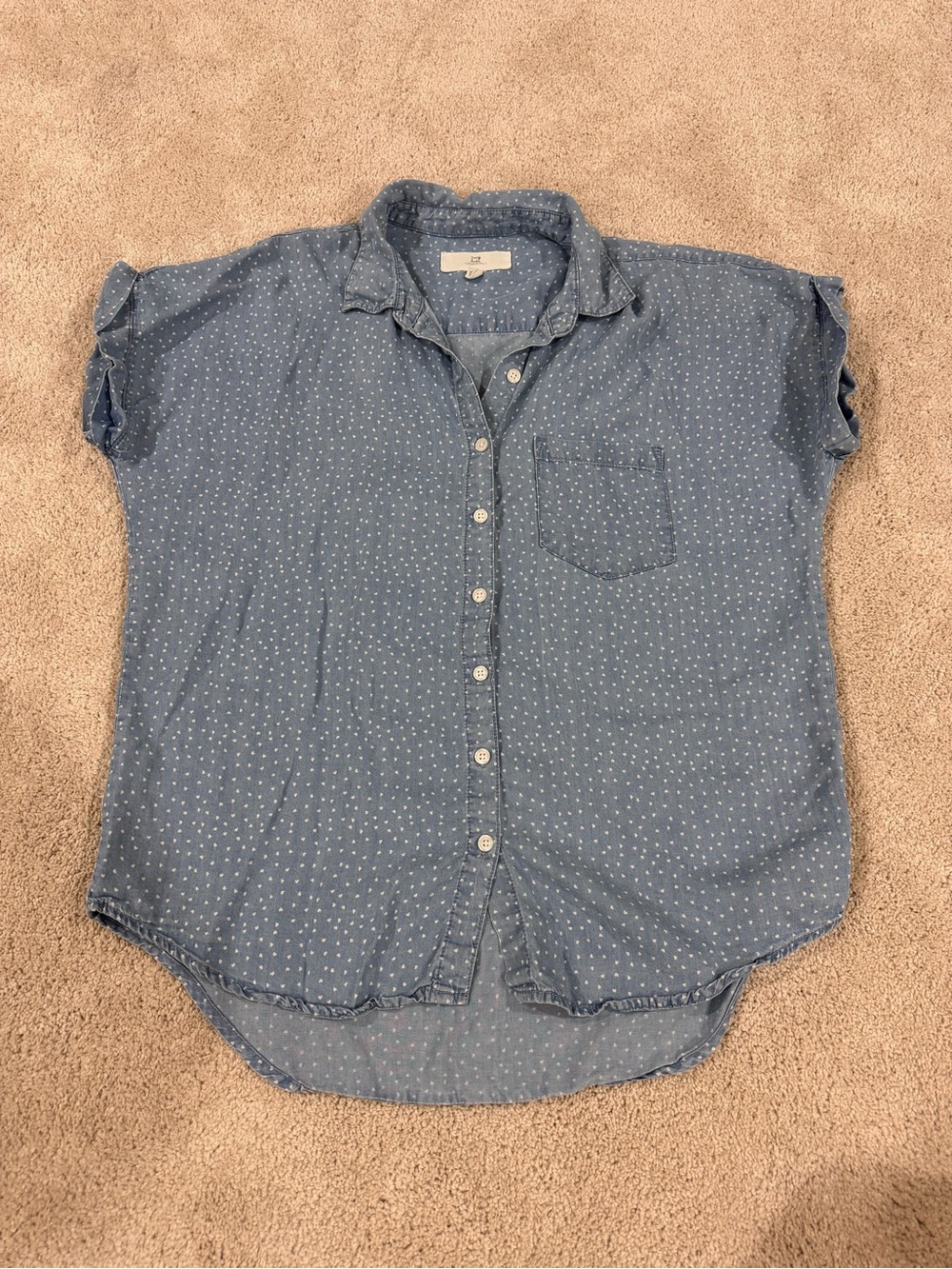 Anthropologie Thread & Supply Little Hearts Button Down Short Sleeve Shirt